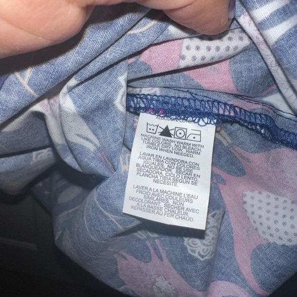 Zoe and Chloe elephant nurse scrub top new with tag size XL - Picture 4 of 4